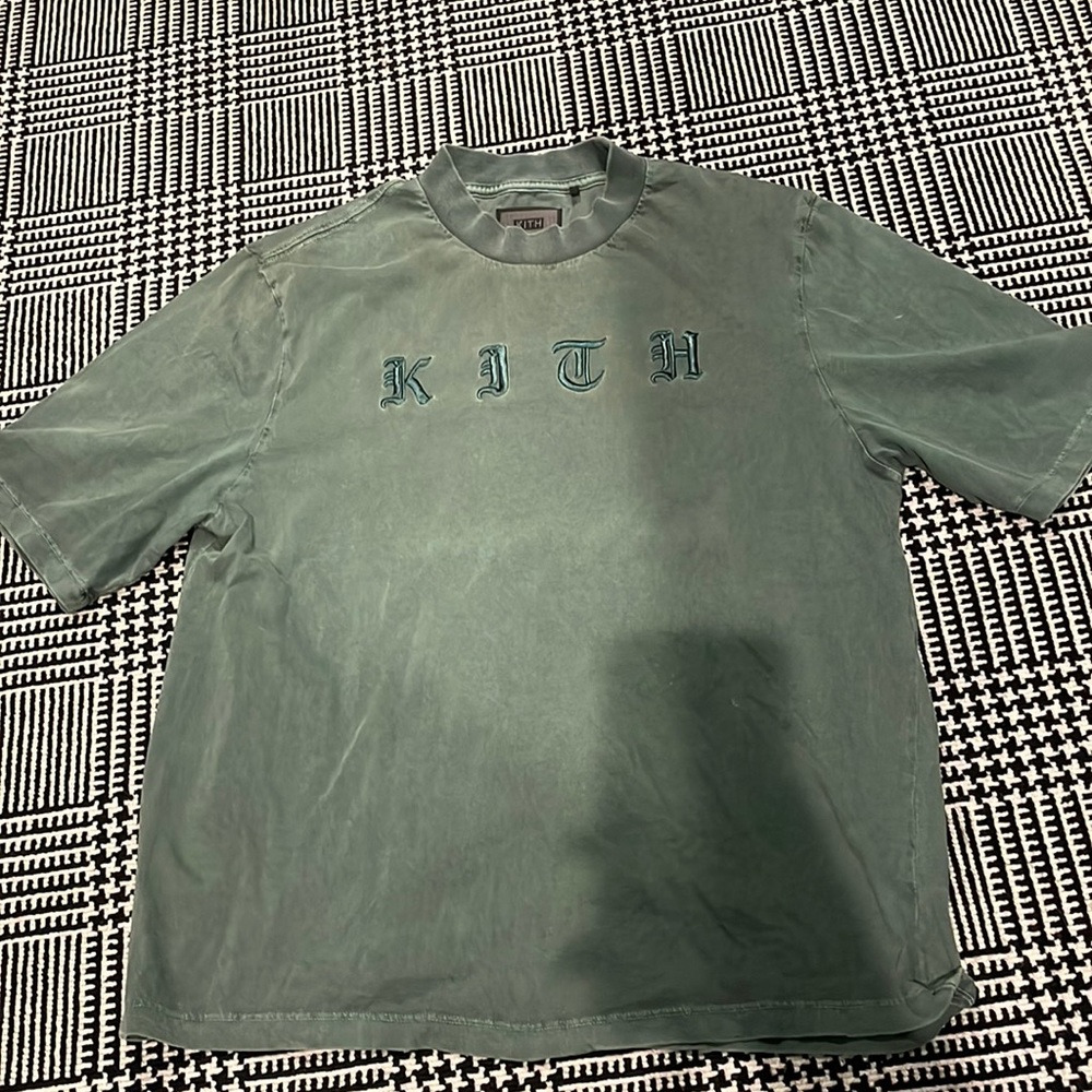 Womens kith oversized tshirt size small